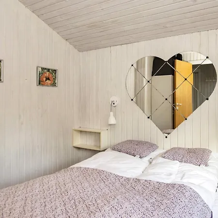 4 Person In Prázdninový dům Toftlund
